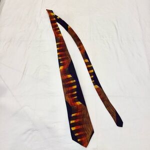 Silk J. Garcia Snail Garden Collection Fourteen necktie